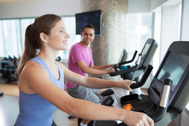 Discover the Top 5 Reasons Why Treadmills are Perfect for Fat Burning