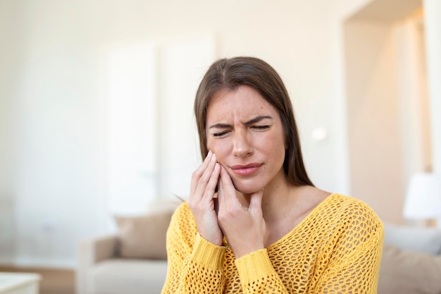 The Hidden Dangers of Toothache: What You Need to Know