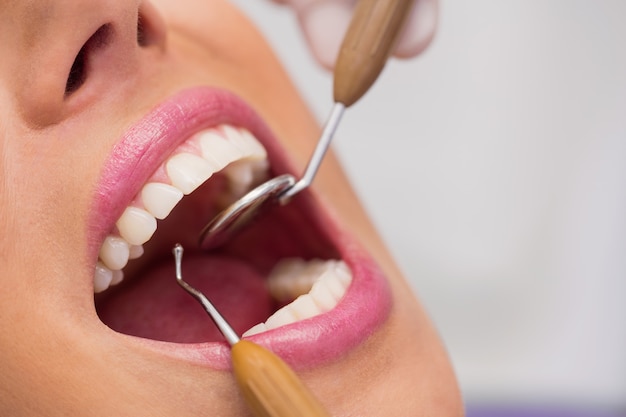 Unlock the Secrets to Natural Oral Care with These 6 Tips